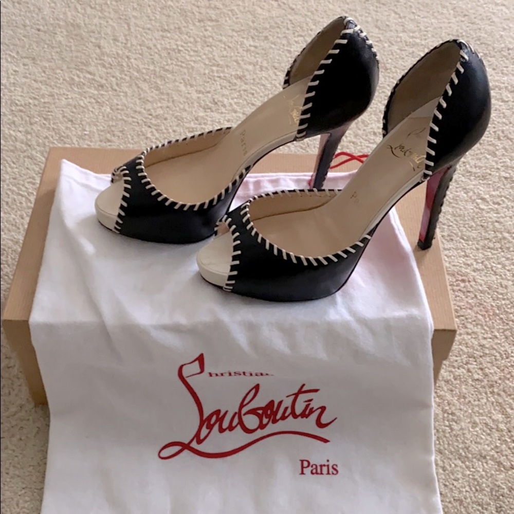 Louboutin size 37(7) woman’s Us